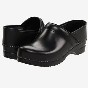 Sanita Black Men's Professional Clogs 42 EUC